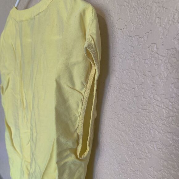 Nue Options Sleeveless Button Down Top - Picture 3 of 5